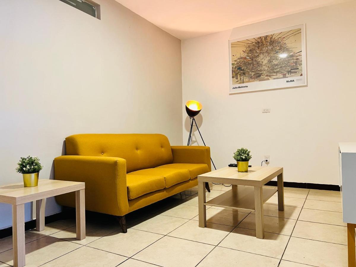 Suites Bauhaus Casa Blanca La Corregidora Esterno foto
