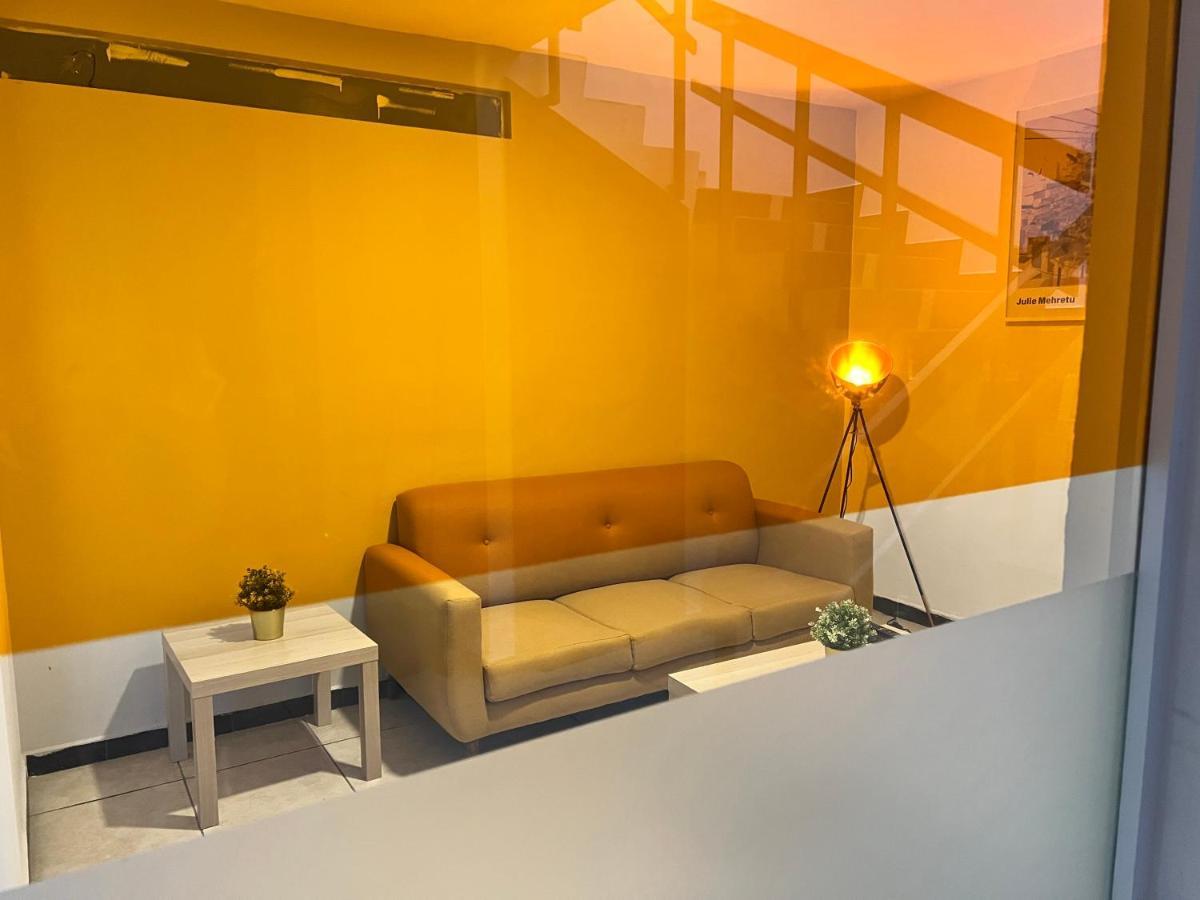 Suites Bauhaus Casa Blanca La Corregidora Esterno foto